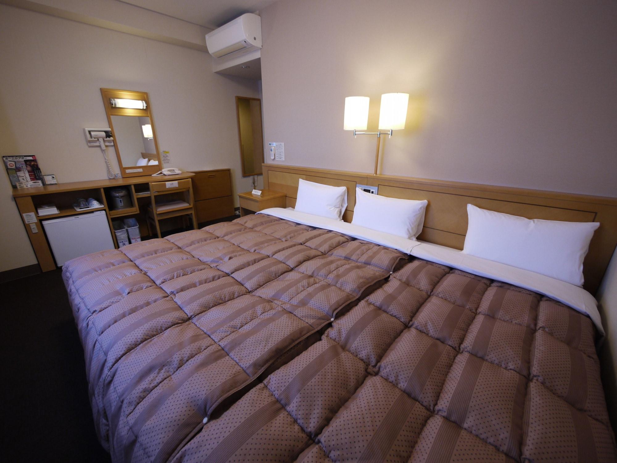 Hotel Route-Inn Kitakami Ekimae Екстериор снимка