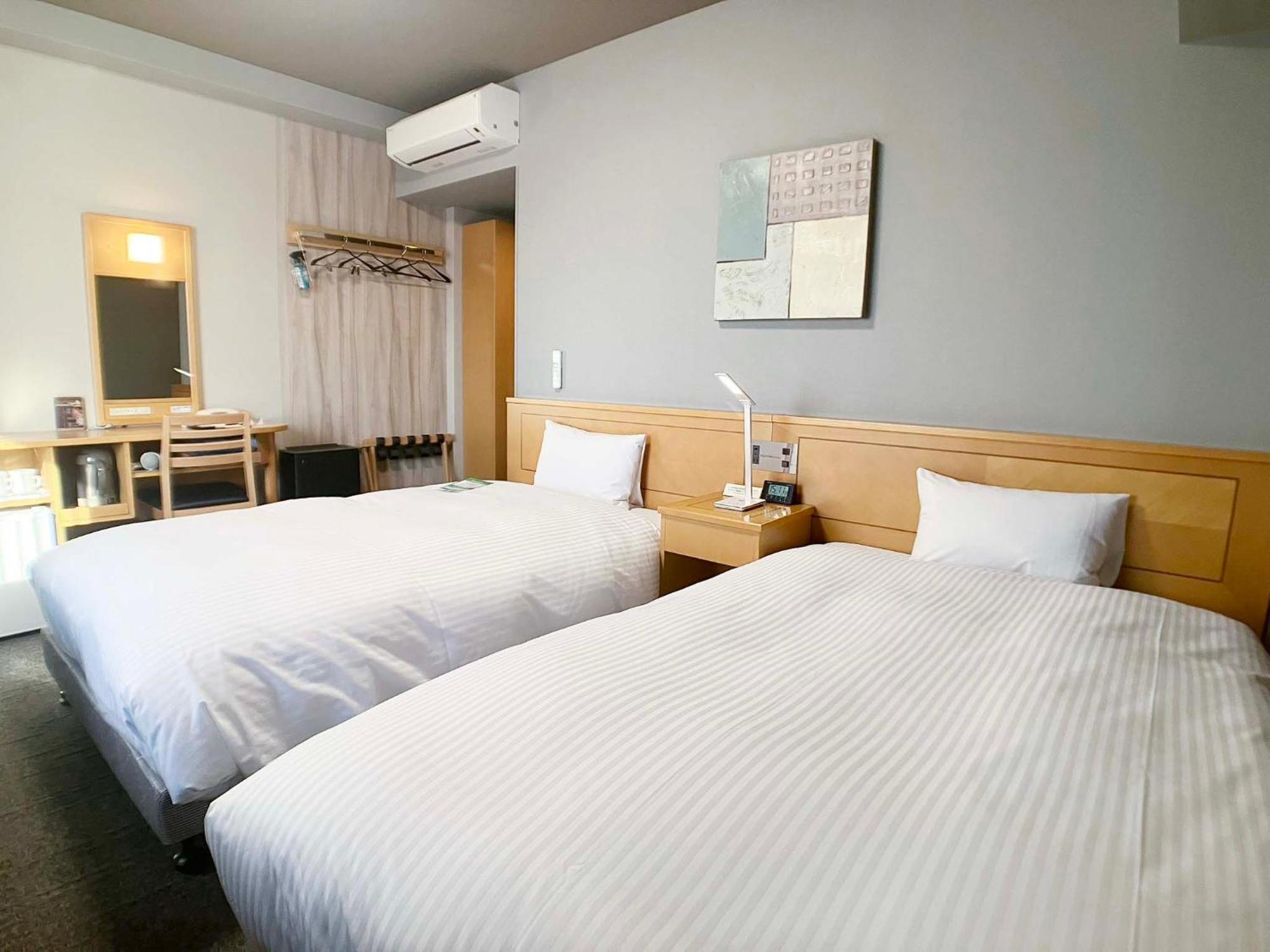 Hotel Route-Inn Kitakami Ekimae Екстериор снимка